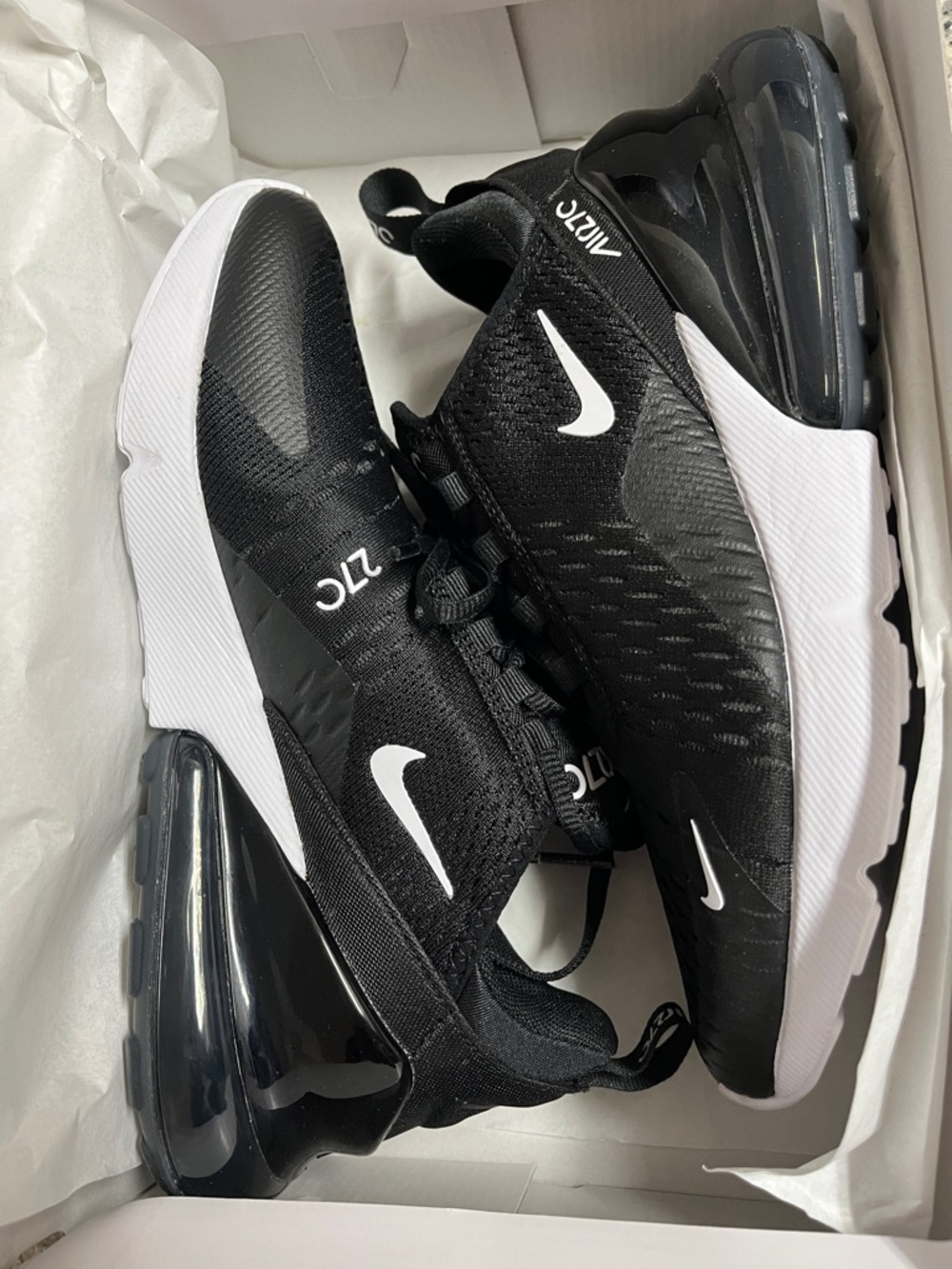 Nike Black & White Air Max 270 Sport Sneakers